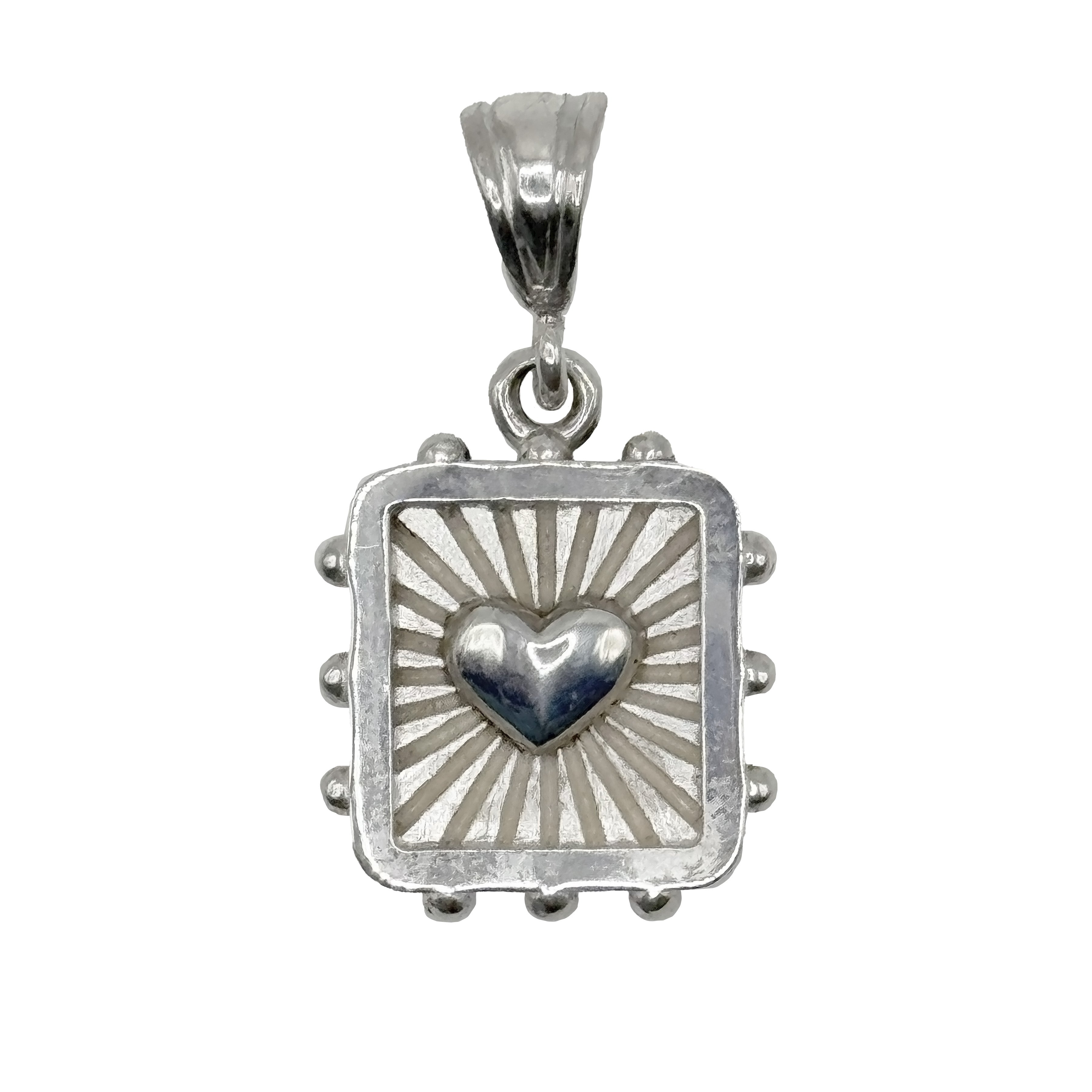 Estelar Pendant with Sacred Heart